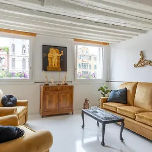 Apartment Luxury On The Gran Canal With Wonderful View, Venice