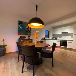 Moderne Am Rothsee , Hilpoltstein Deutschland