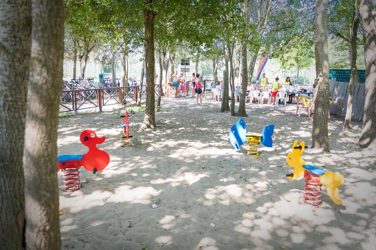 Pini Village Lido Altanea Caorle 0*,